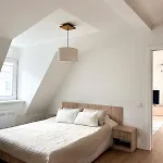 New 59 Sqm Luxury With Free Parking Апартаменти *