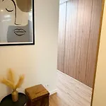 Lägenhet New 59 Sqm Luxury With Free Parking Vilnius