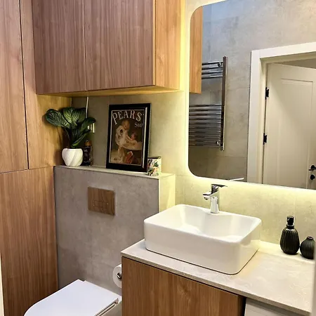 New 59 Sqm Luxury With Free Parking וילנה